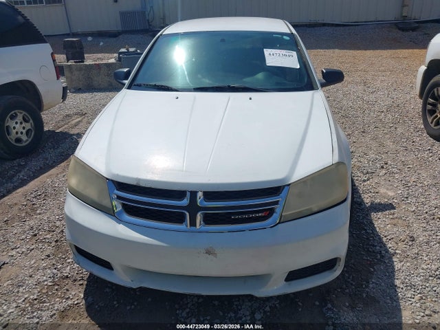 DODGE AVENGER SE - 6