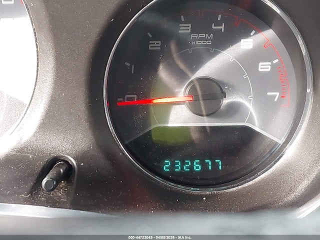 DODGE AVENGER SE - 7