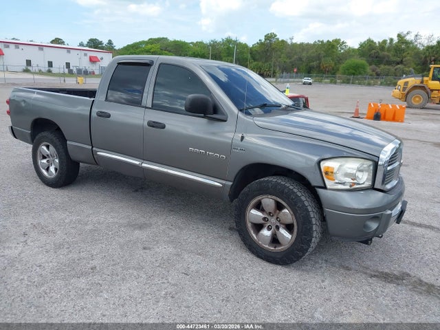 DODGE RAM 1500 LARAMIE - 1