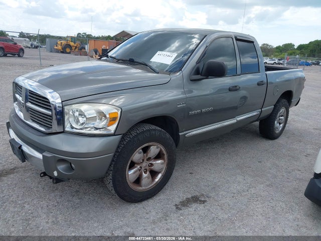 DODGE RAM 1500 LARAMIE - 2