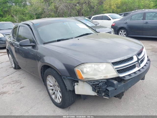 DODGE AVENGER SE - 1