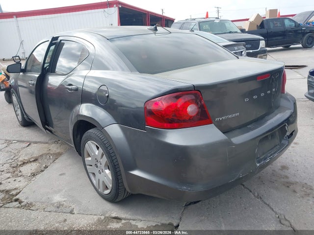 DODGE AVENGER SE - 3