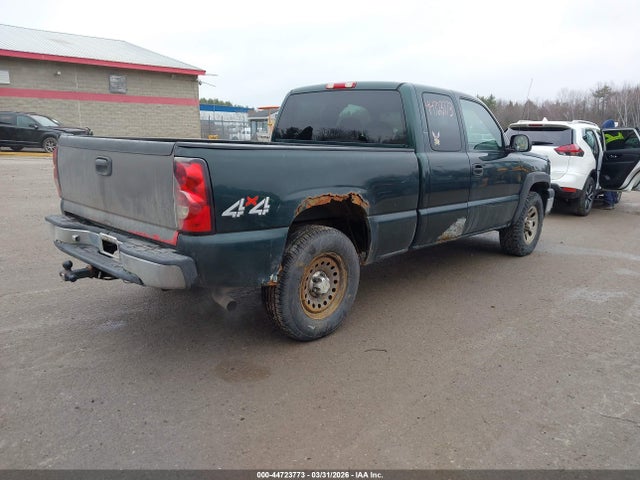 CHEVROLET SILVERADO 1500 CLASSIC WORK TRUCK - 4