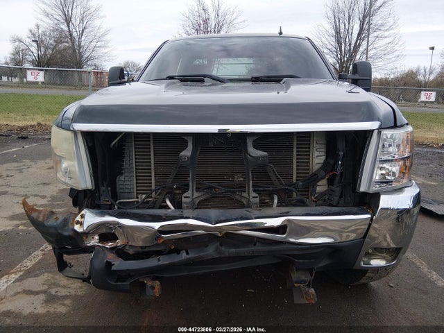 CHEVROLET SILVERADO - 6