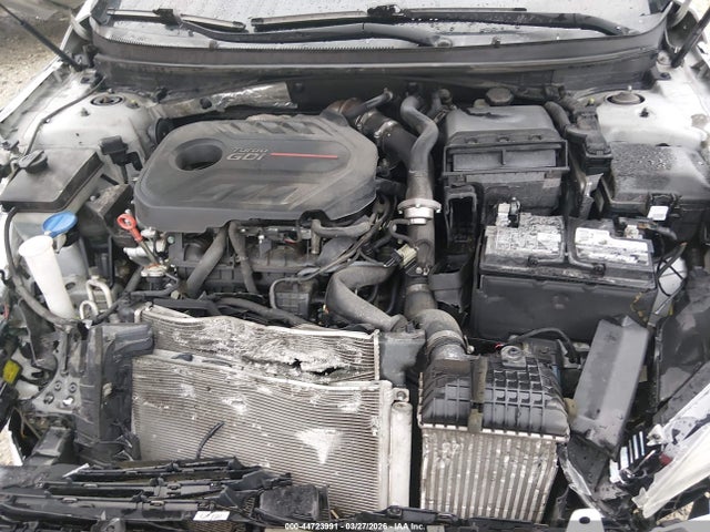 HYUNDAI SONATA LIMITED 2.0T - 10