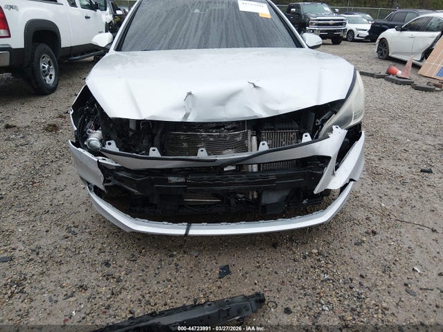 HYUNDAI SONATA LIMITED 2.0T - 6