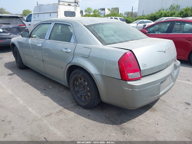 CHRYSLER 300 - 3