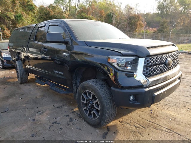 TOYOTA TUNDRA - 1
