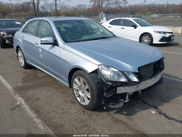 MERCEDES-BENZ E-CLASS - 1