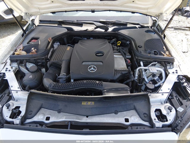 MERCEDES-BENZ E-CLASS - 10