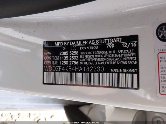 MERCEDES-BENZ E-CLASS - 9