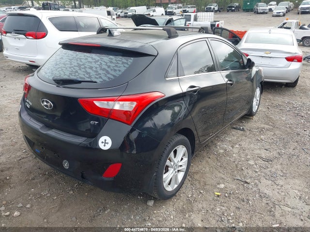 HYUNDAI ELANTRA GT - 4