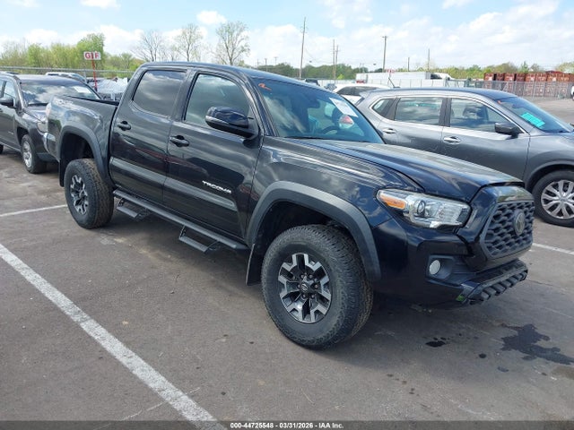 TOYOTA TACOMA - 1