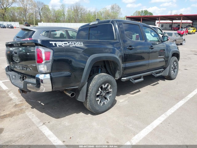 TOYOTA TACOMA - 4