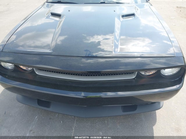 DODGE CHALLENGER R/T PLUS - 6