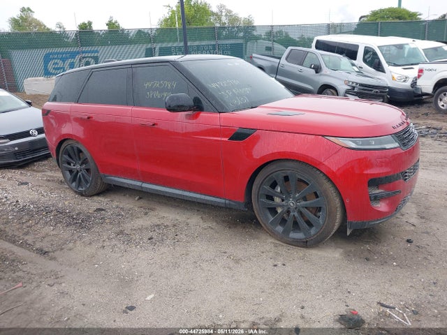 2025 LAND ROVER RANGE ROVER P360 SE