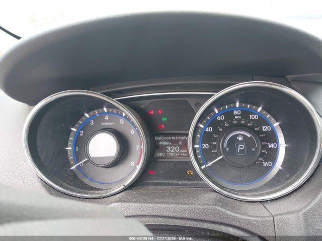 HYUNDAI SONATA GLS - 7