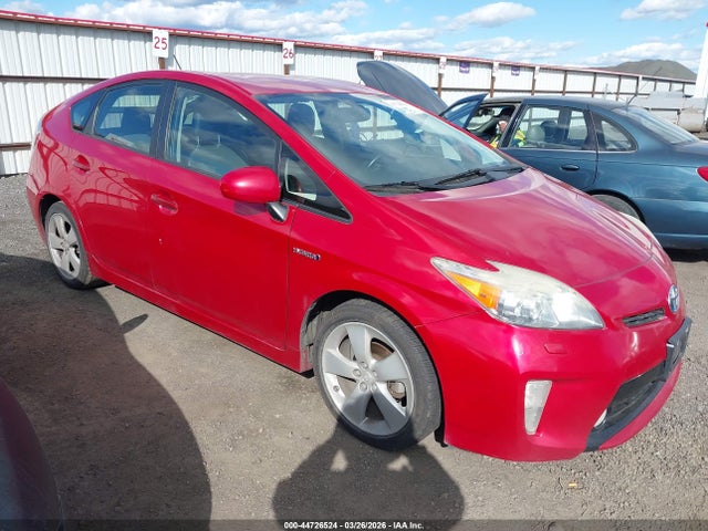 TOYOTA PRIUS - 1