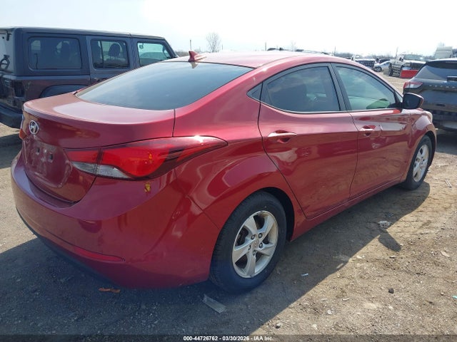 HYUNDAI ELANTRA SE - 4