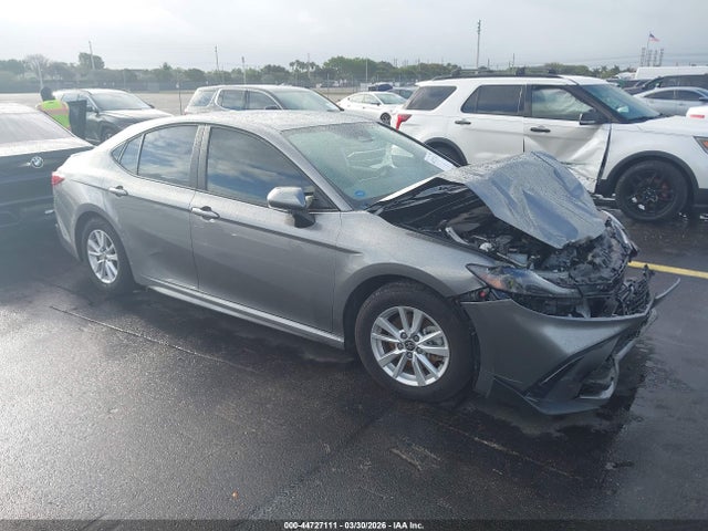 2025 Toyota CAMRY SE 照片 1