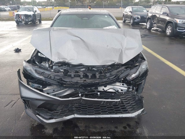 2025 Toyota CAMRY SE 照片 6