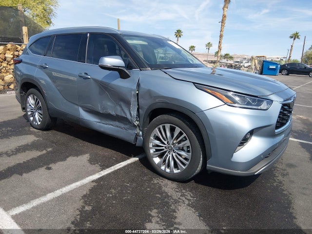 2024 TOYOTA HIGHLANDE PLATINUM