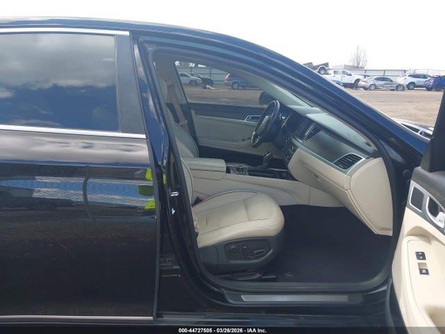 HYUNDAI GENESIS 3.8 - 5