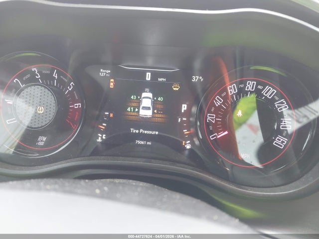 DODGE CHALLENGER SXT - 7