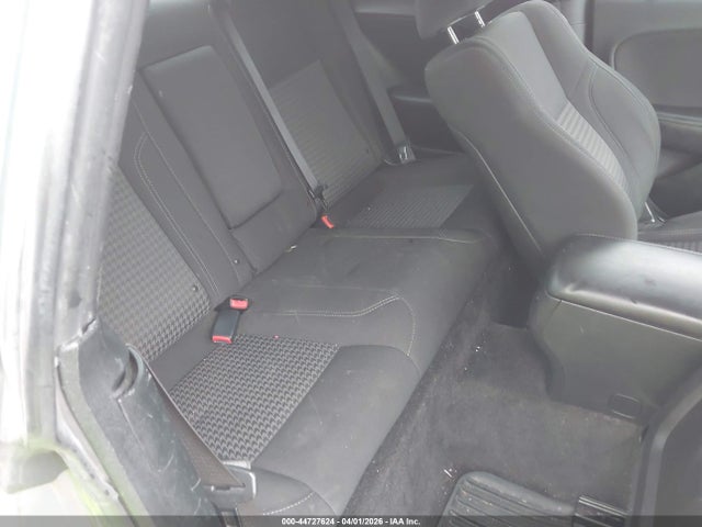 DODGE CHALLENGER SXT - 8