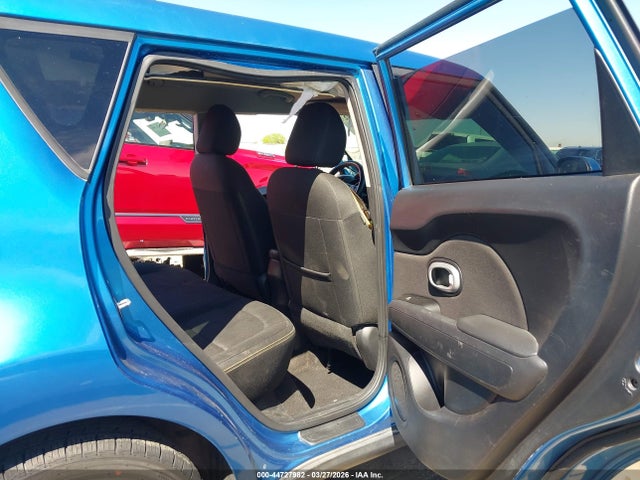 KIA SOUL - 8