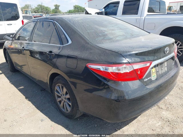 TOYOTA CAMRY - 3