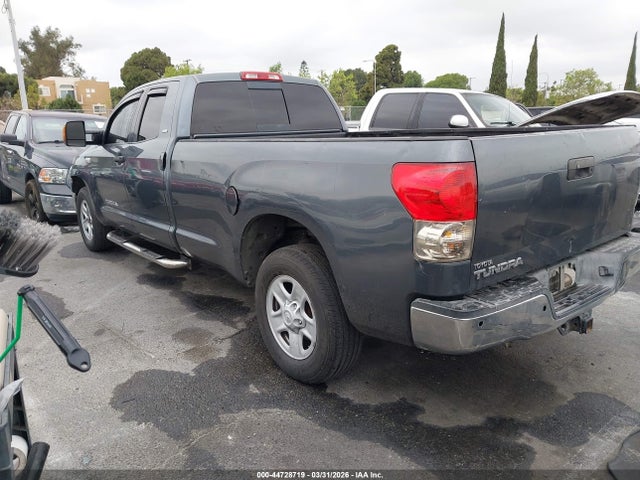 TOYOTA TUNDRA - 3