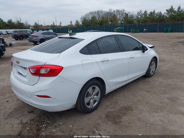 CHEVROLET CRUZE LS AUTO - 4
