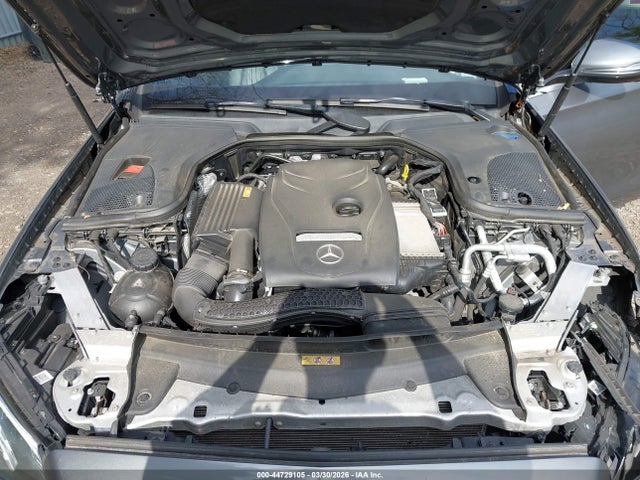 MERCEDES-BENZ E-CLASS - 10