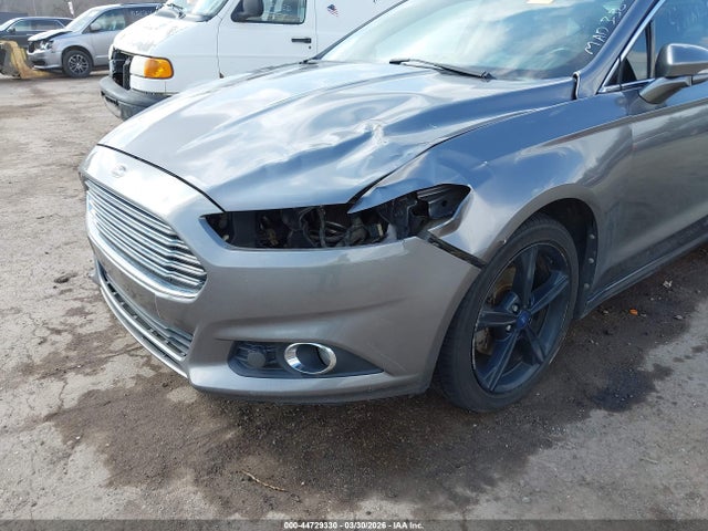 FORD FUSION SE - 6