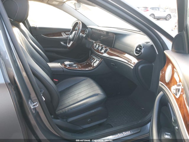 2019 Mercedes-BENZ E 450 4MATIC 照片 5
