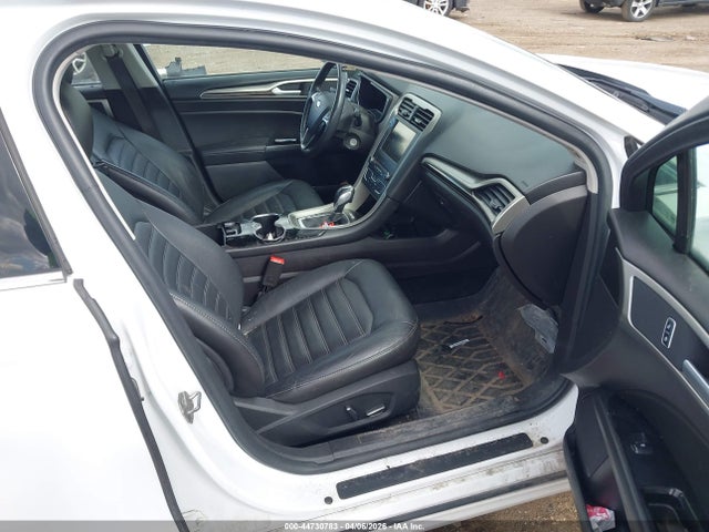 FORD FUSION SE - 5
