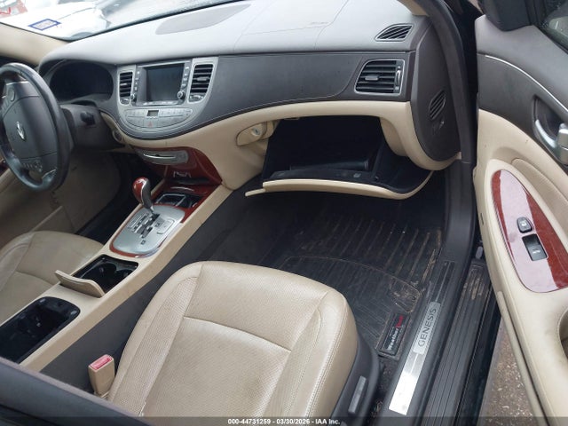 HYUNDAI GENESIS 3.8 - 5