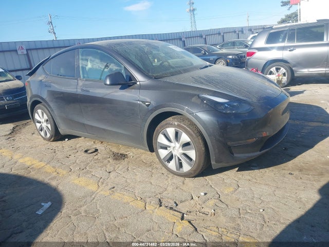 2024 TESLA MODEL Y LONG RANGE SINGLE MOTOR REAR-WHEEL DRIVE/RWD
