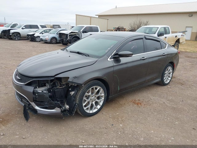 صورة 2 لـ 2016 Chrysler 200 C