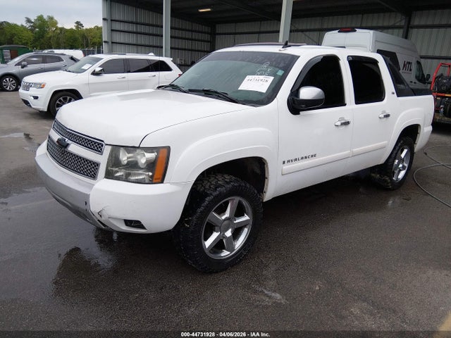 CHEVROLET AVALANCHE 1500 LT - 2