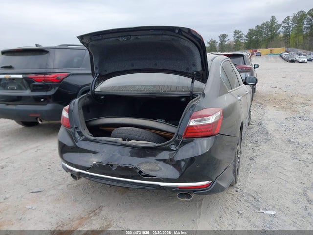 HONDA ACCORD TOURING - 4