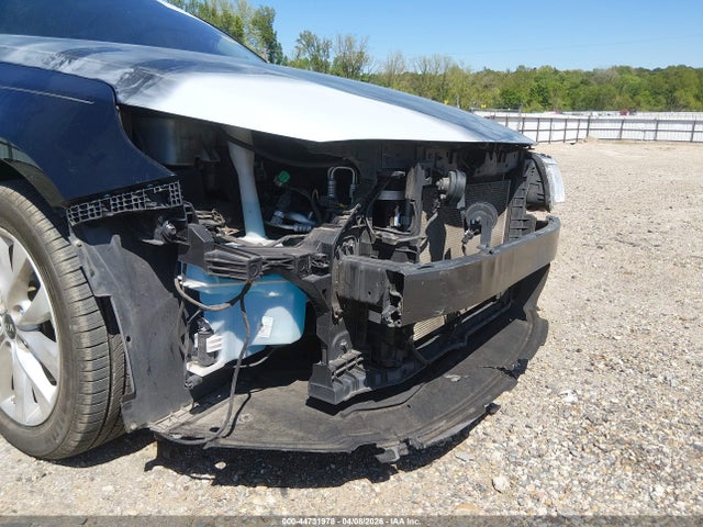 2018 KIA OPTIMA S — миниатюра 17