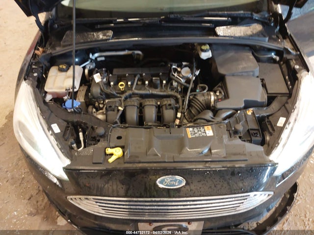 FORD FOCUS TITANIUM - 10
