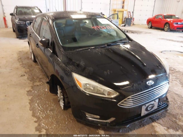 FORD FOCUS TITANIUM - 6