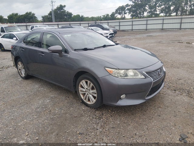 2013 LEXUS ES 