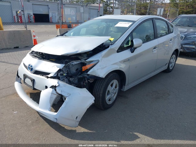 TOYOTA PRIUS - 2