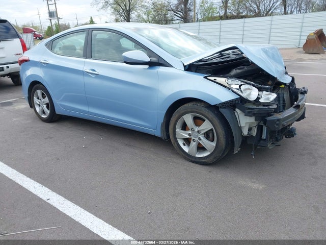 HYUNDAI ELANTRA GLS - 1