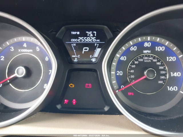 HYUNDAI ELANTRA GLS - 7