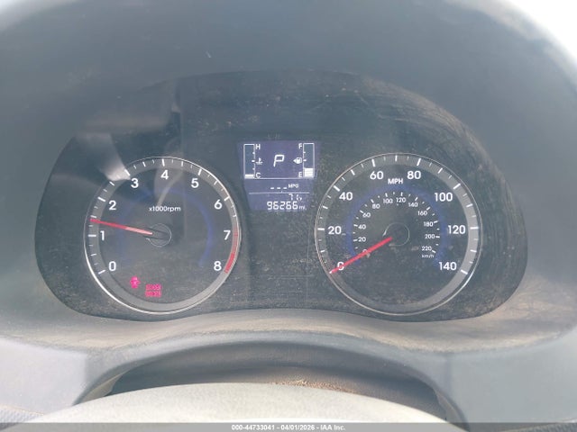 HYUNDAI ACCENT SE - 7